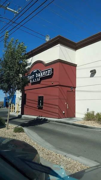 Corner Bakery Cafe