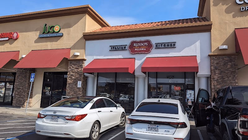 Russo's New York Pizzeria & Italian Kitchen | Windmill Marketplace