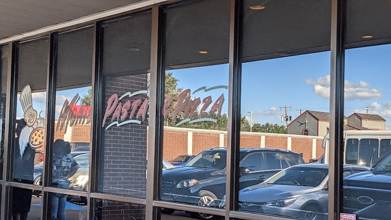 Moni's Pasta & Pizza - Arlington