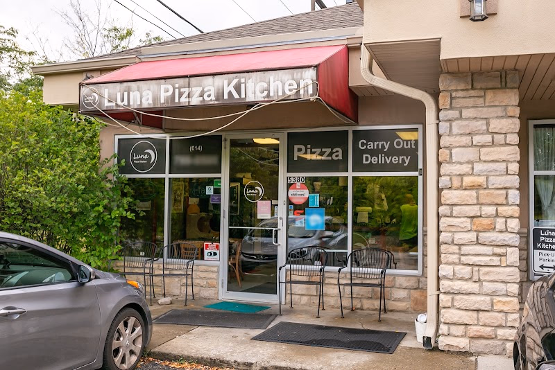 Luna Pizza Kitchen