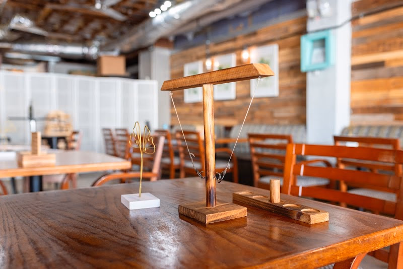 Murray Hillbilly - Vegan Restaurant