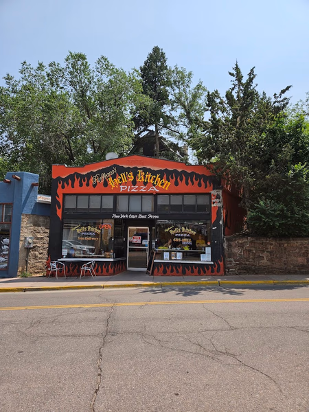 Ruffrano's Hell's Kitchen Pizza Manitou Springs