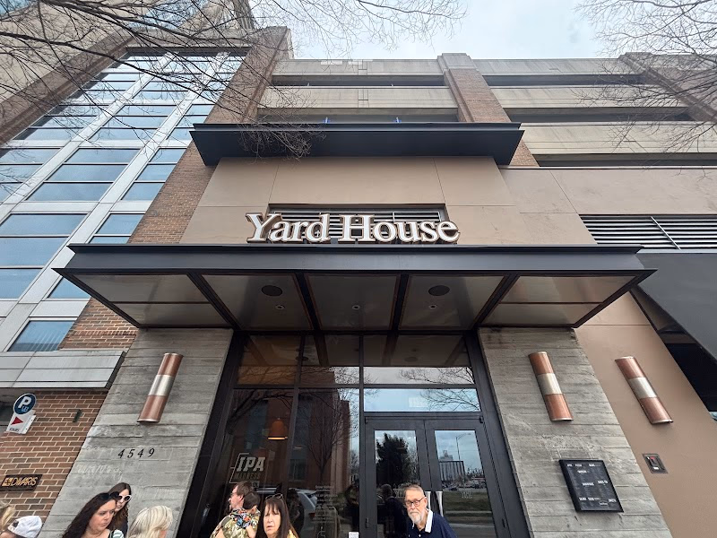 Yard House