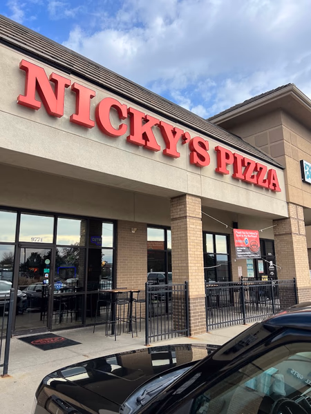 Nicky's Pizza