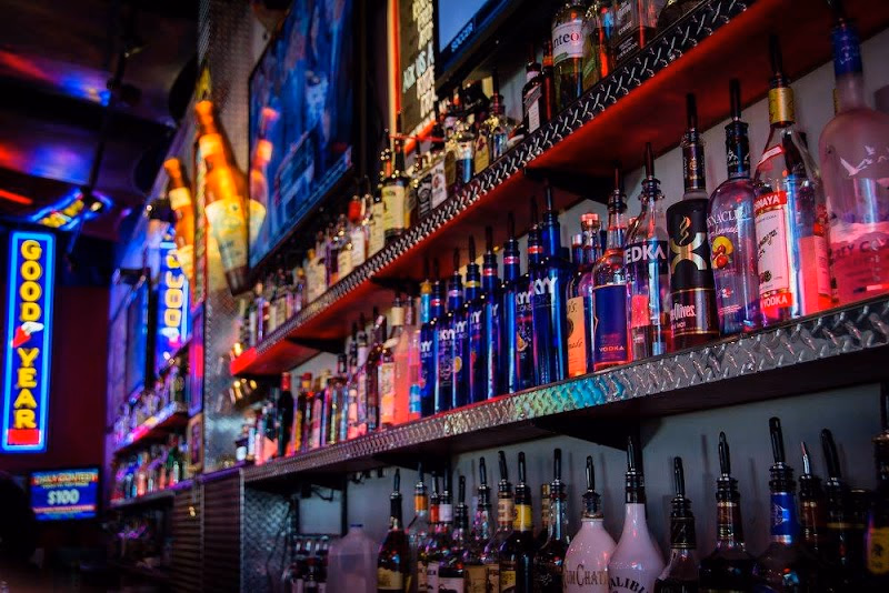 The Garage Burgers & Beer