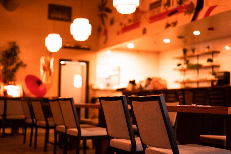 La mai Thai kitchen