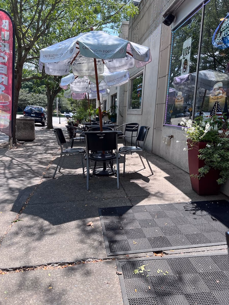 Tickle Pickle Restaurant