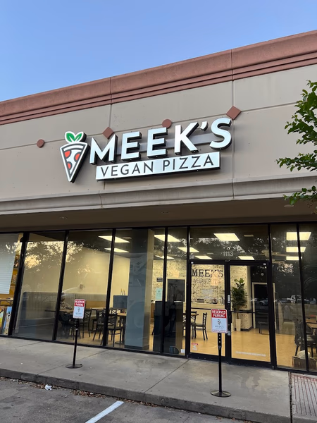 Meek's Vegan Pizza