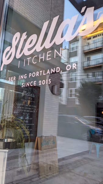 Stella's Kitchen on Williams
