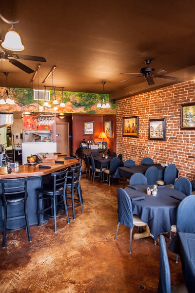 Frank's of Parkville