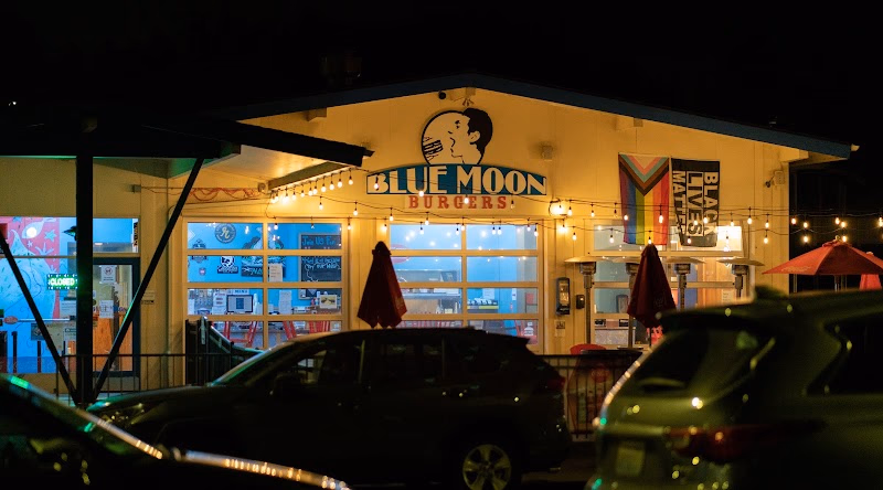 Blue Moon Burgers on Alki