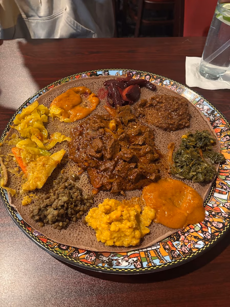 Biruk Kana Restaurant